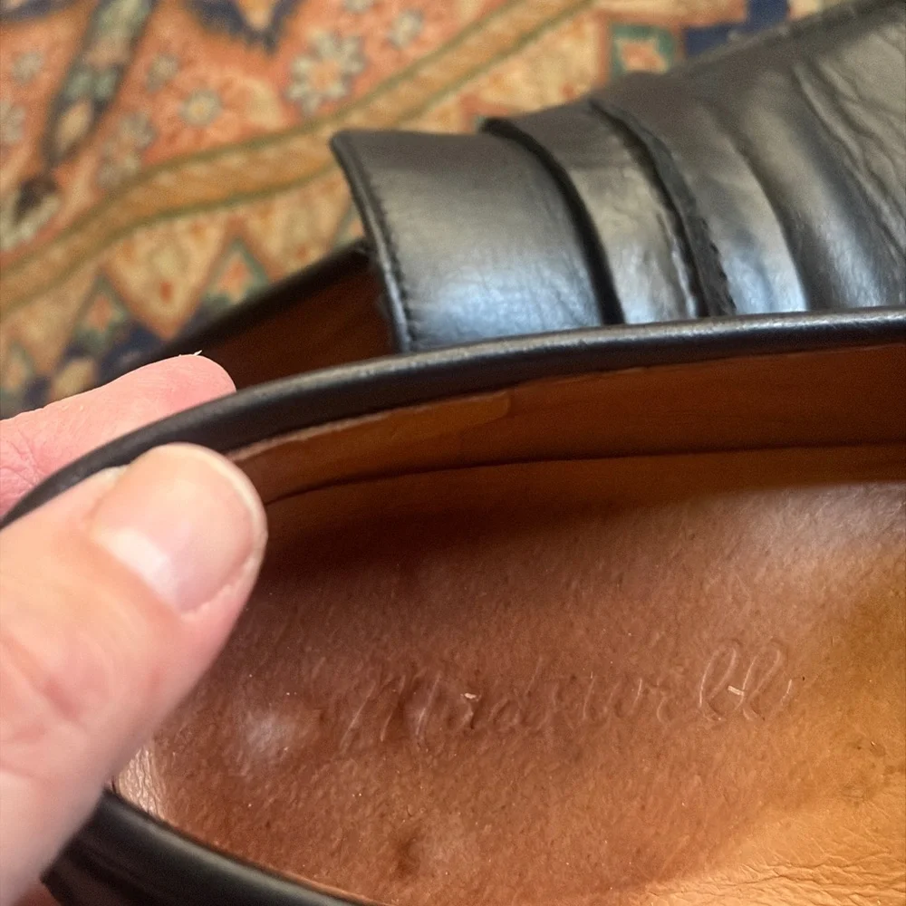 Like new Madewell size 8.5 black leather penny loafers. - Picture 4 of 11